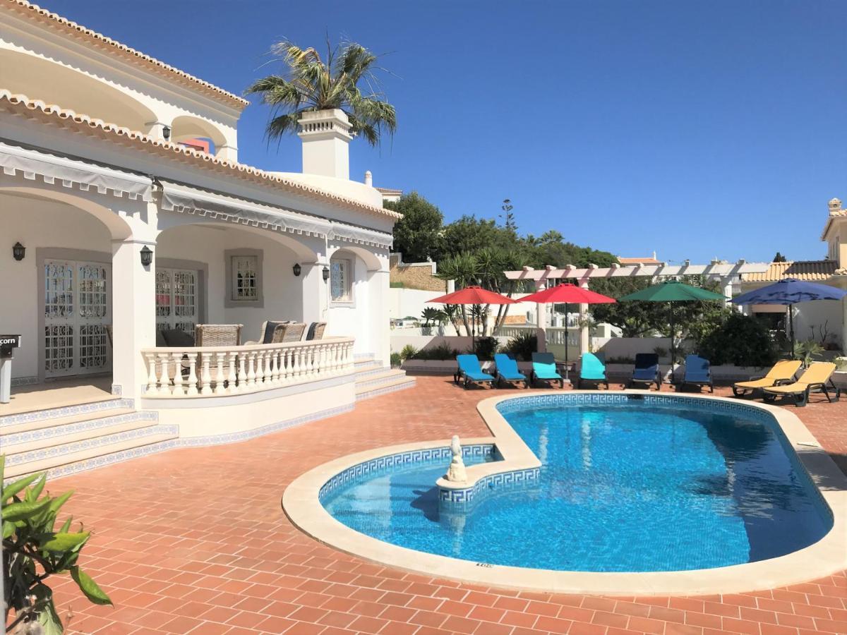 Corniche, Privee, 4 Suites, Vue Mer, Piscine Au Sel, Chauffee Et Couverte