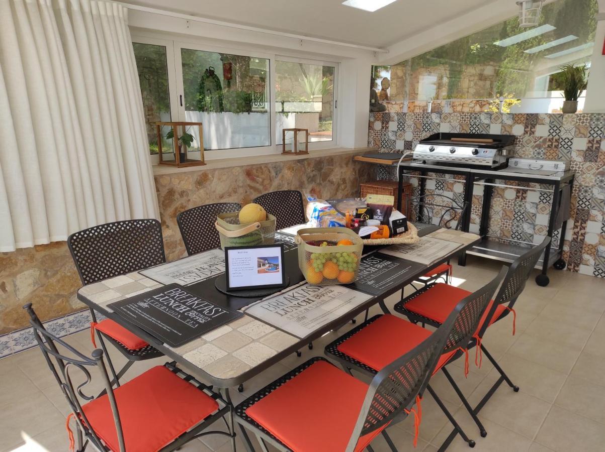 Corniche, Privée, 4 Suites, Vue Mer, Piscine Au Sel, Chauffée Et Couverte Villa *