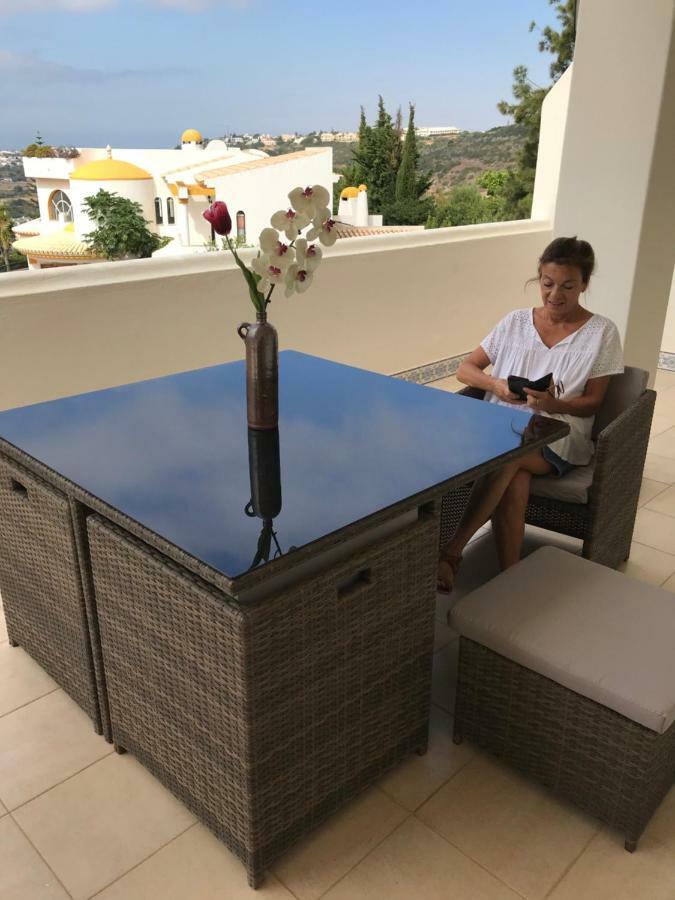Corniche, Privée, 4 Suites, Vue Mer, Piscine Au Sel, Chauffée Et Couverte Albufeira