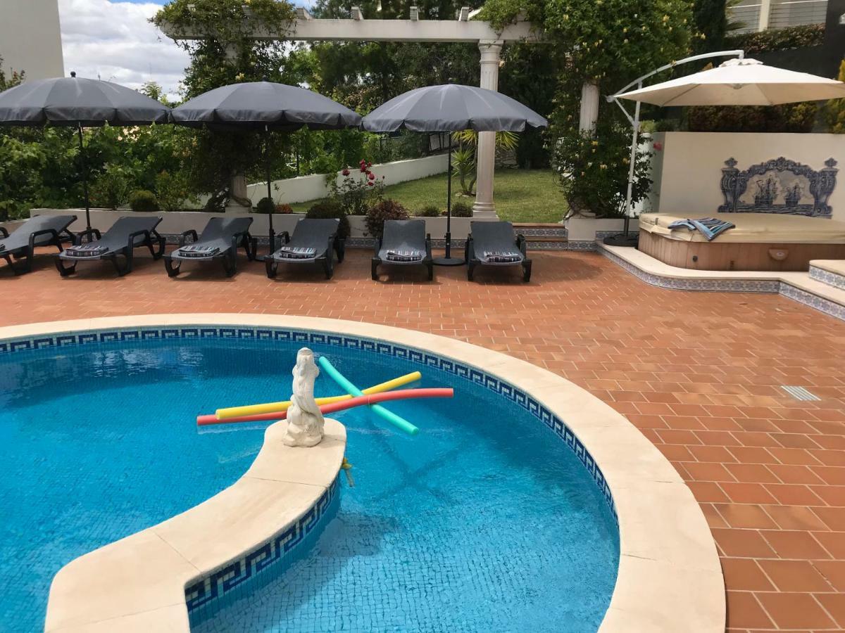 Villa Corniche, Privée, 4 Suites, Vue Mer, Piscine Au Sel, Chauffée Et Couverte Albufeira