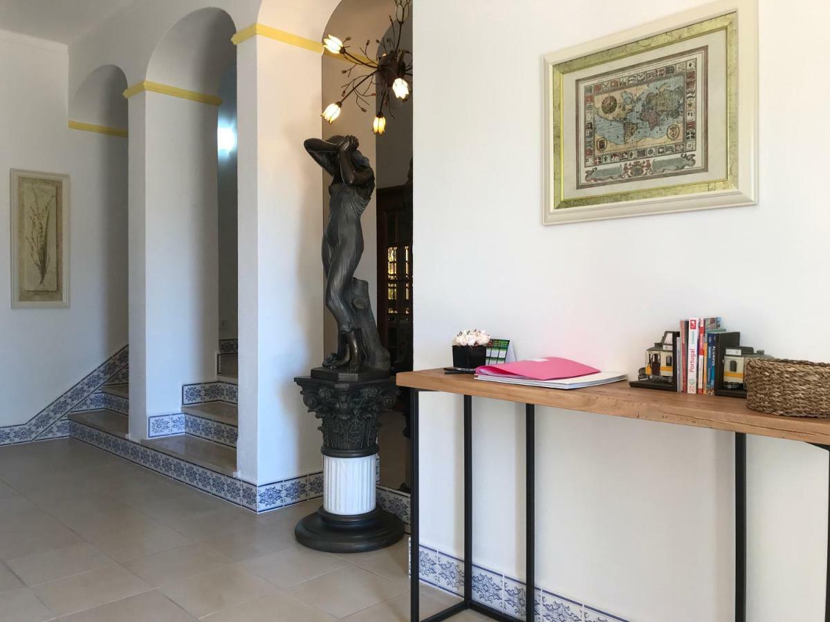 Villa Corniche, Privée, 4 Suites, Vue Mer, Piscine Au Sel, Chauffée Et Couverte *