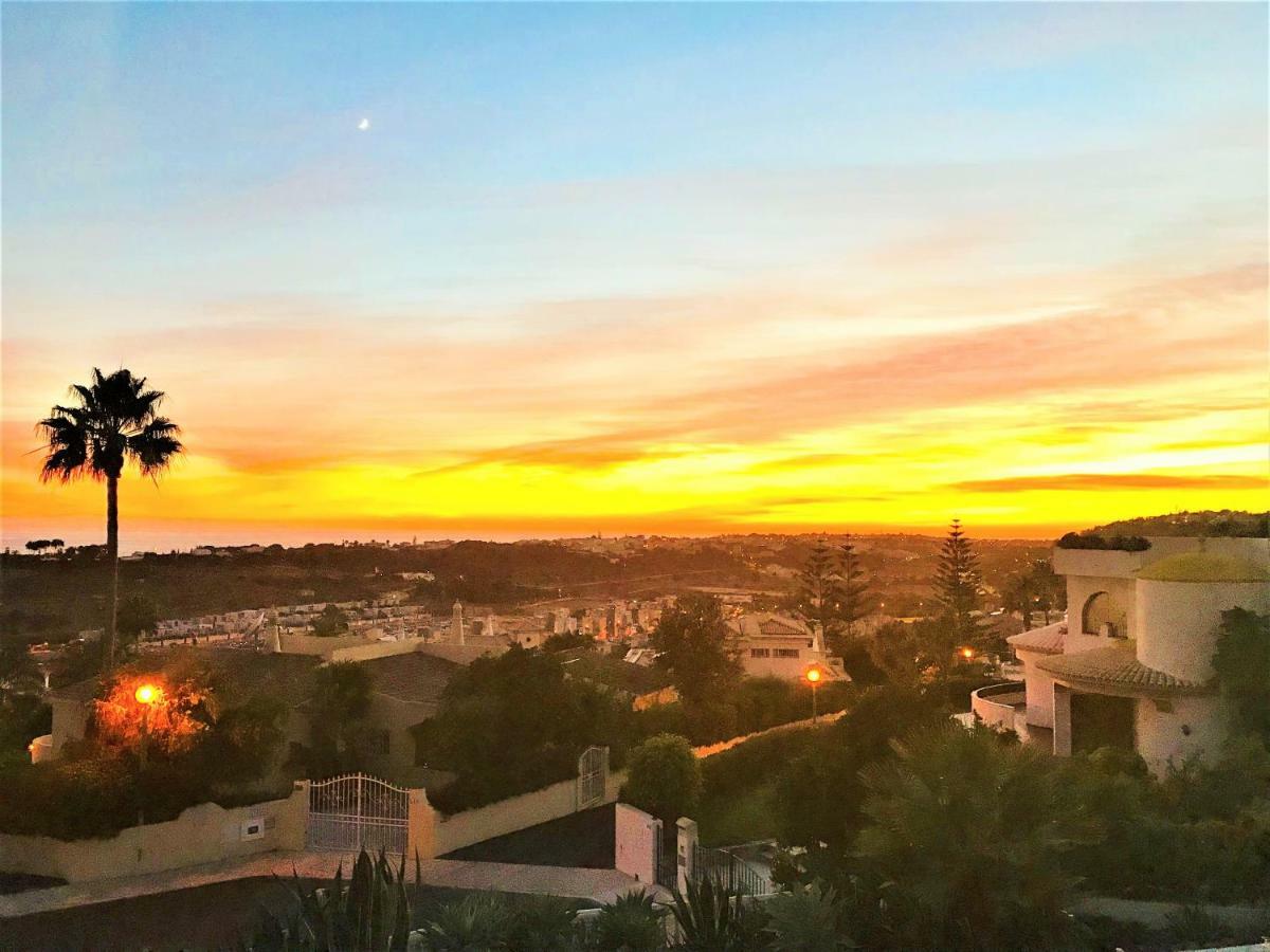 Corniche, Privée, 4 Suites, Vue Mer, Piscine Au Sel, Chauffée Et Couverte Villa *