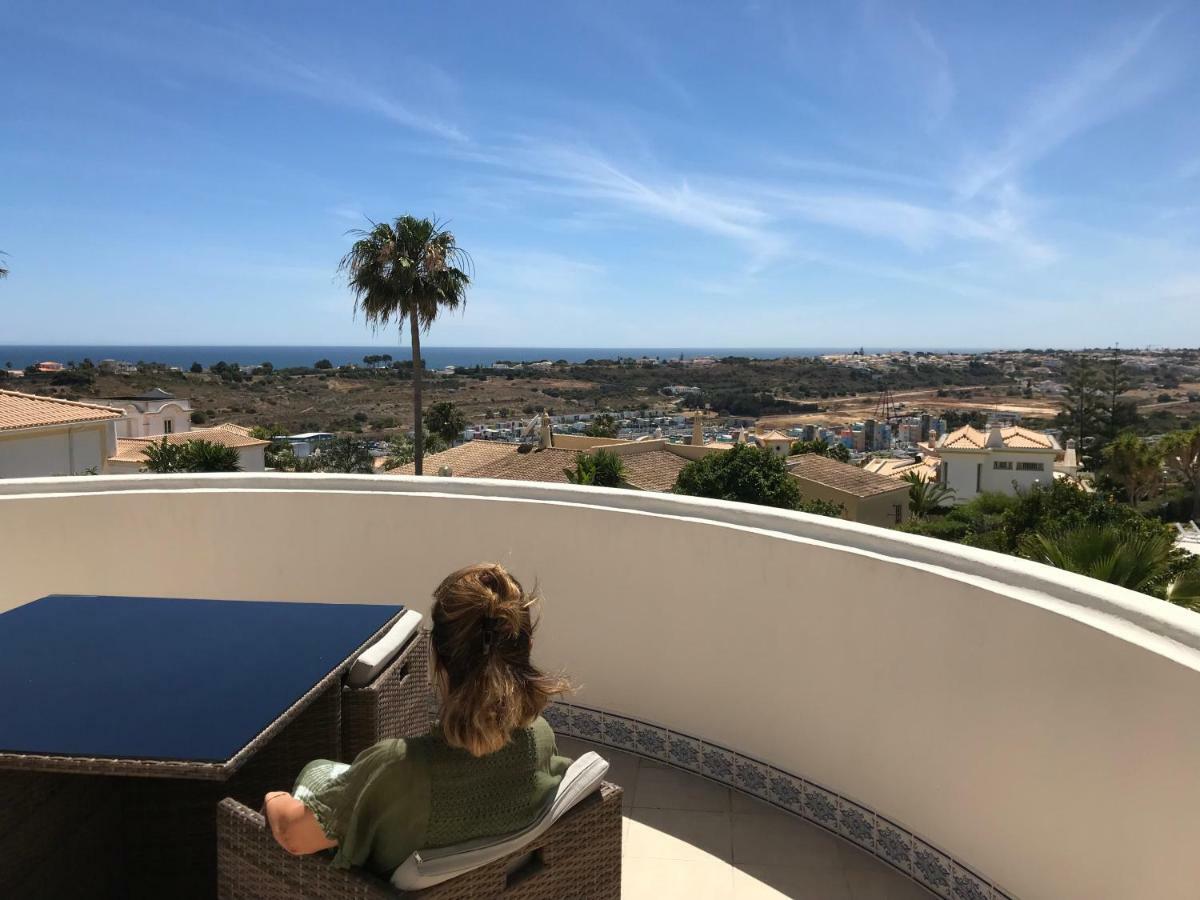 Corniche, Privée, 4 Suites, Vue Mer, Piscine Au Sel, Chauffée Et Couverte